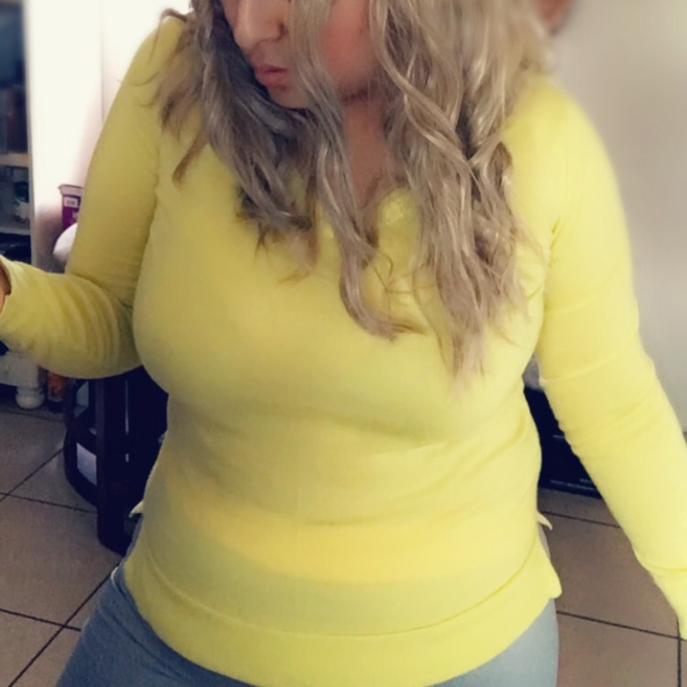 Banana Republic Yellow thin sweater/ shirt